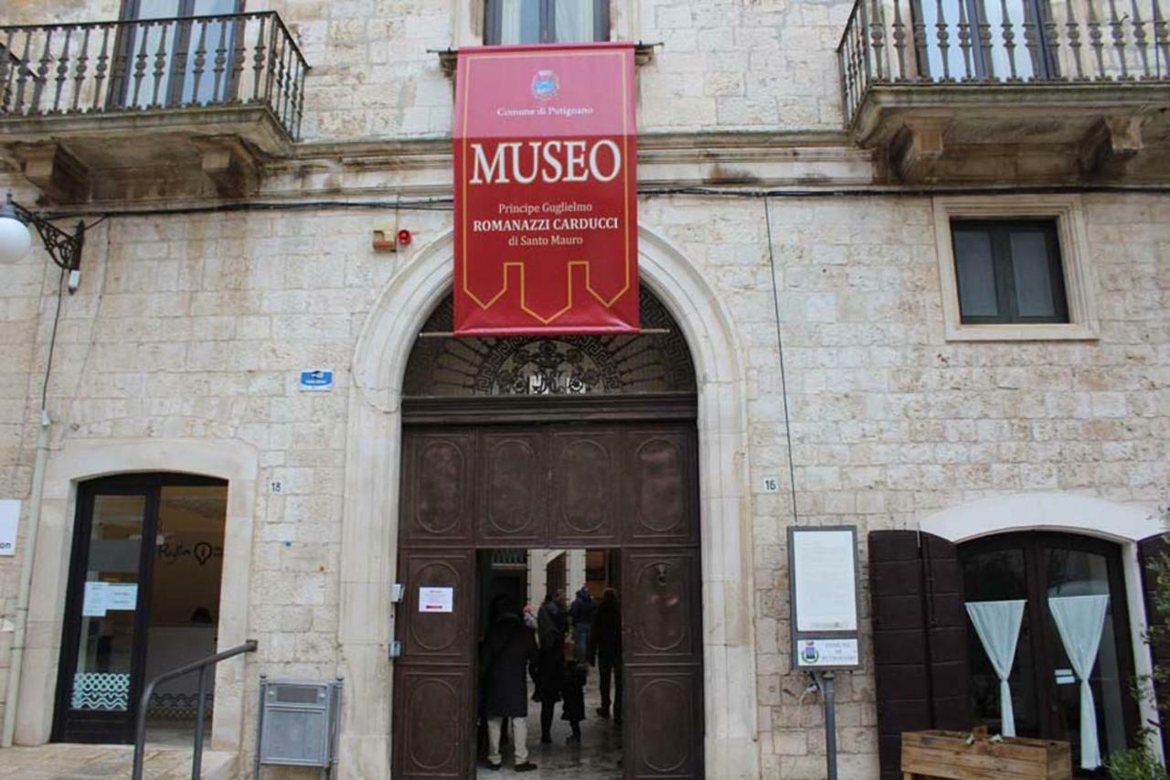 B&B Svago In Centro Putignano Exterior photo